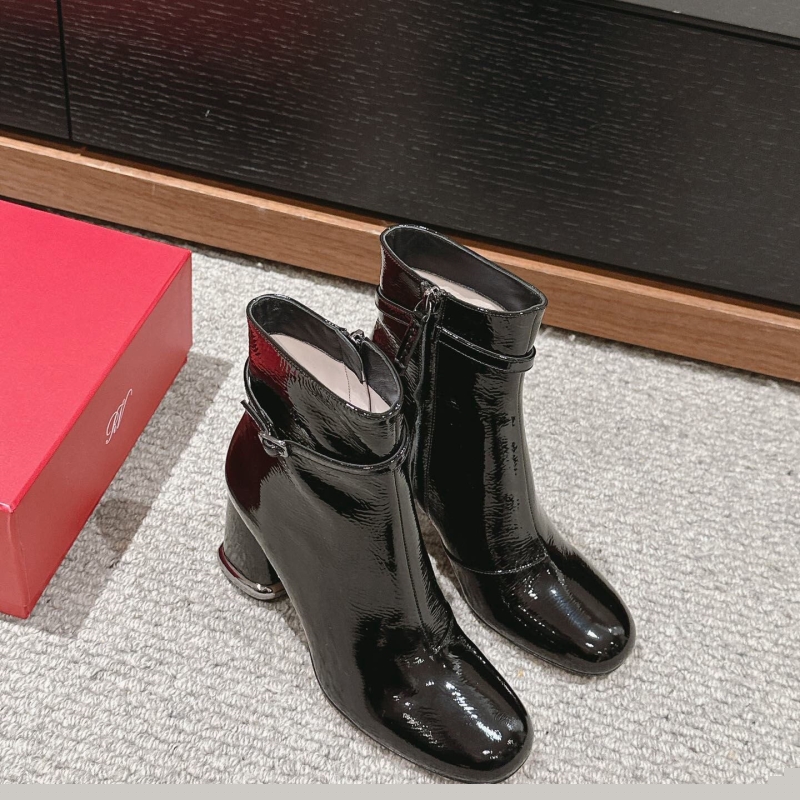 roger u1u1er boots